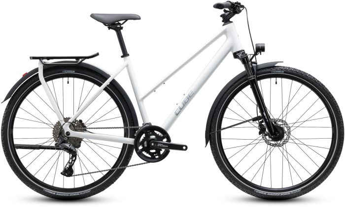 Cube Kathmandu Pro Trapez metallicwhite´n´chrome (2027)