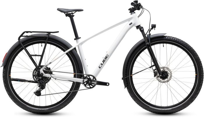 Cube Aim ONE FE metallicwhite´n´black (2027)