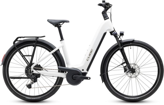 Cube Touring Hybrid ONE 600 Wave metallicwhite´n´chrome (2027)